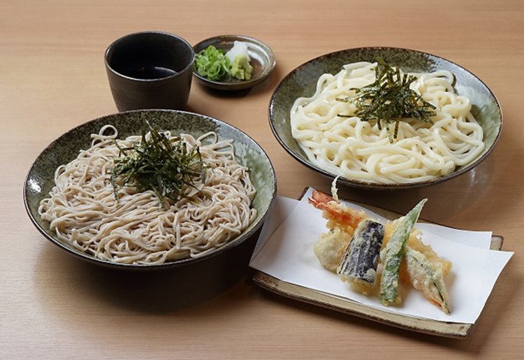 天ざるそば　又は　うどん