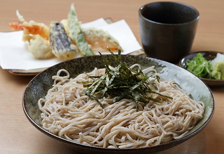 天ざるそば又はうどん